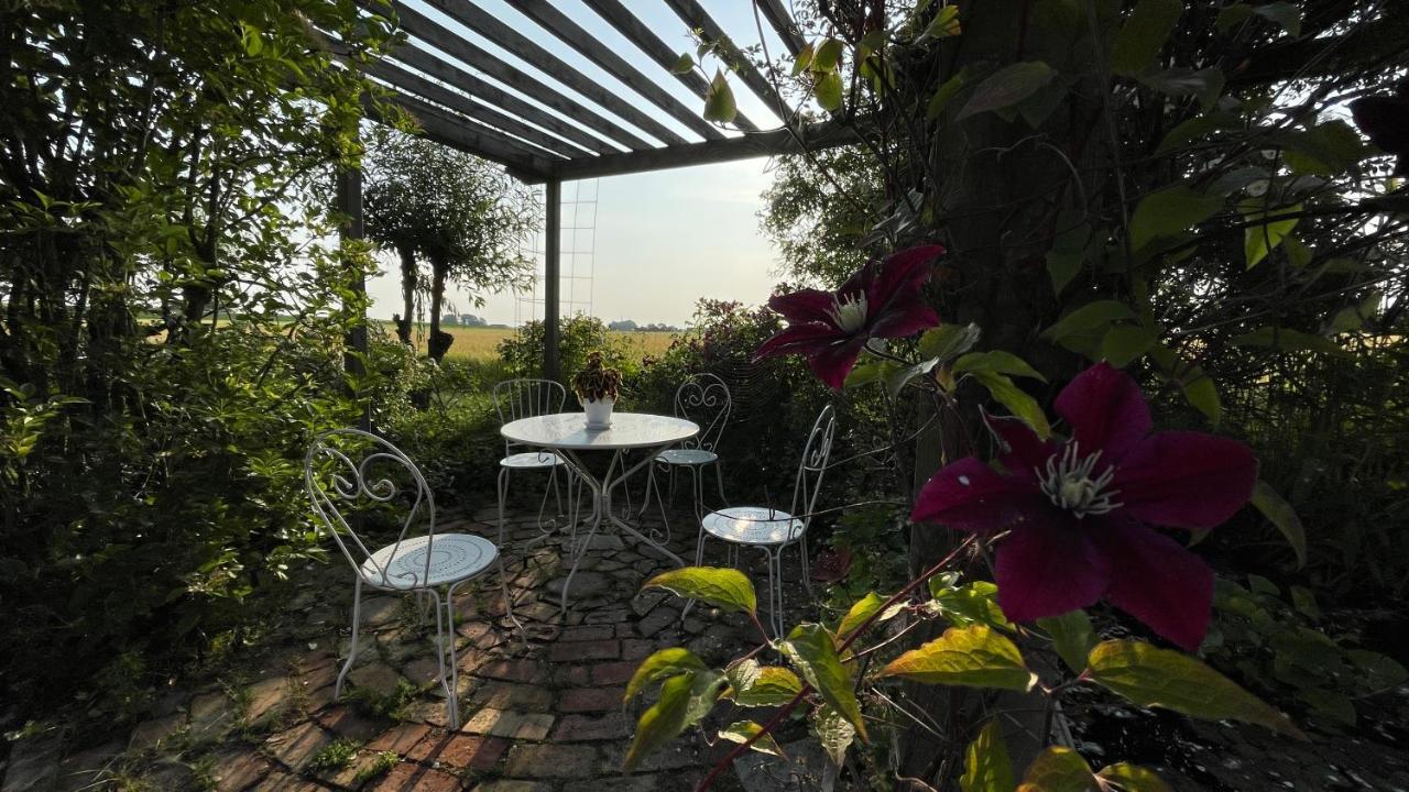 Peppinge Bed & Breakfast Löderup 外观 照片