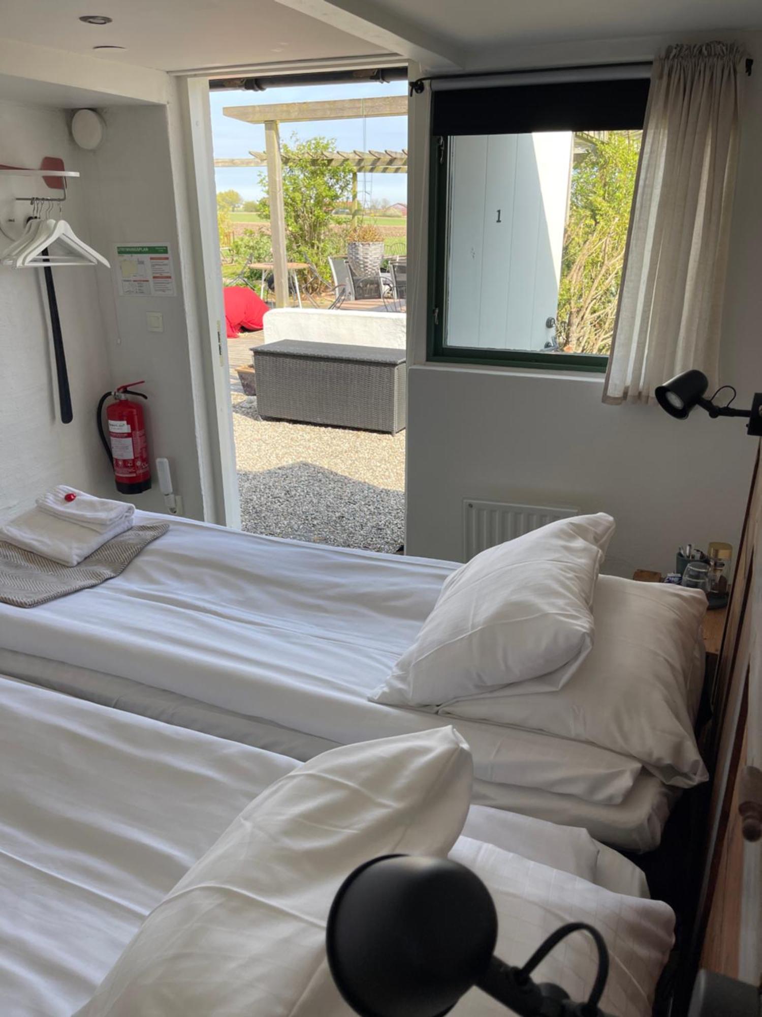 Peppinge Bed & Breakfast Löderup 外观 照片
