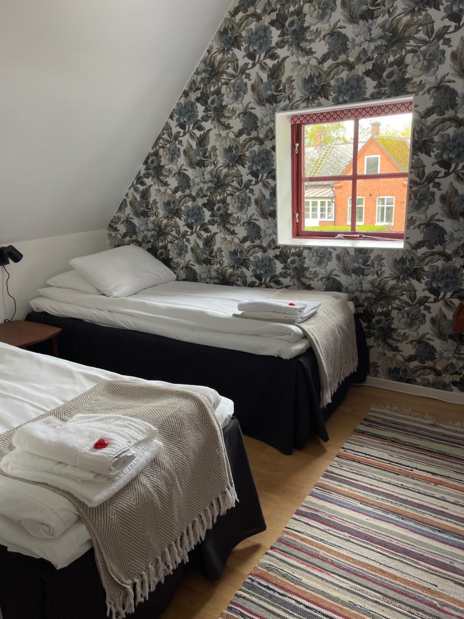 Peppinge Bed & Breakfast Löderup 外观 照片